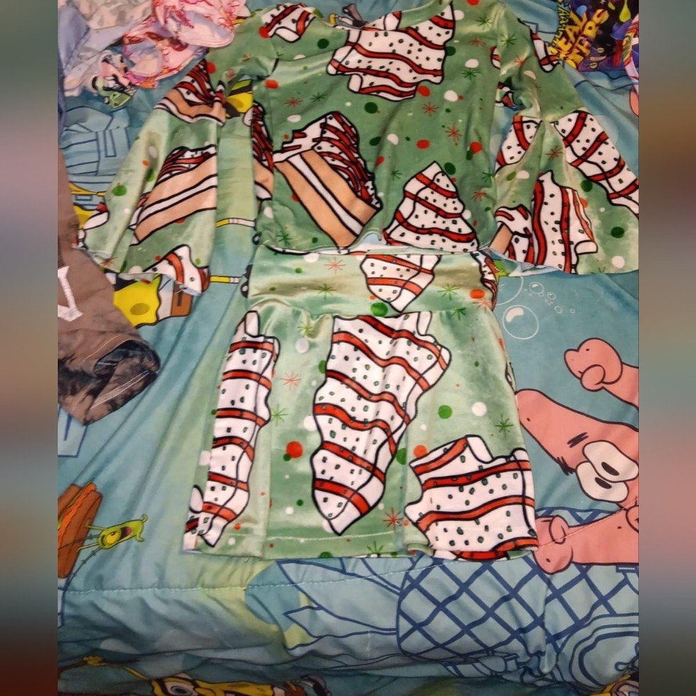 Handmade clothes - Picture 2 of 2